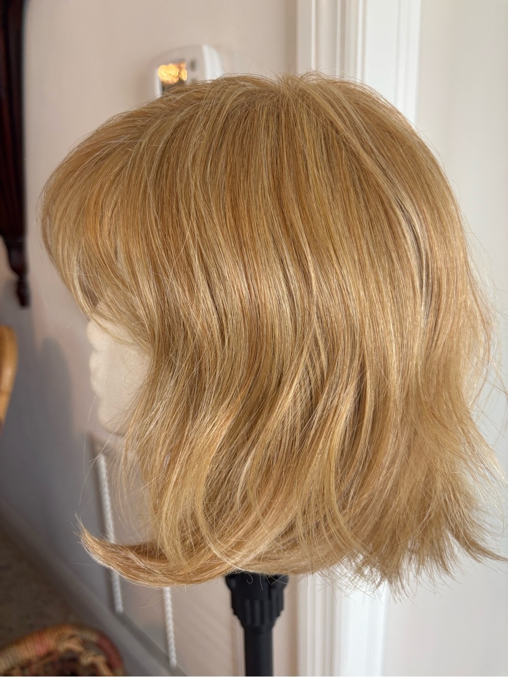 GABOR Essentials Blonde POSITIVITY Heat Friendly Synthetic Wig Basic average cap